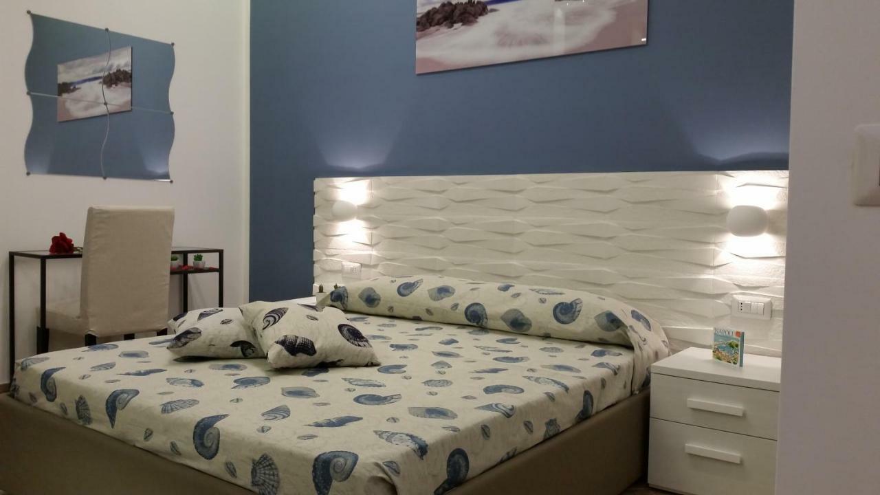 La Mongolfiera Apartment Napoli Bagian luar foto
