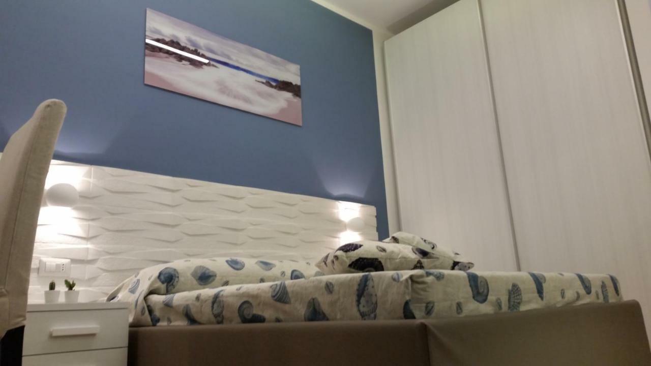 La Mongolfiera Apartment Napoli Bagian luar foto